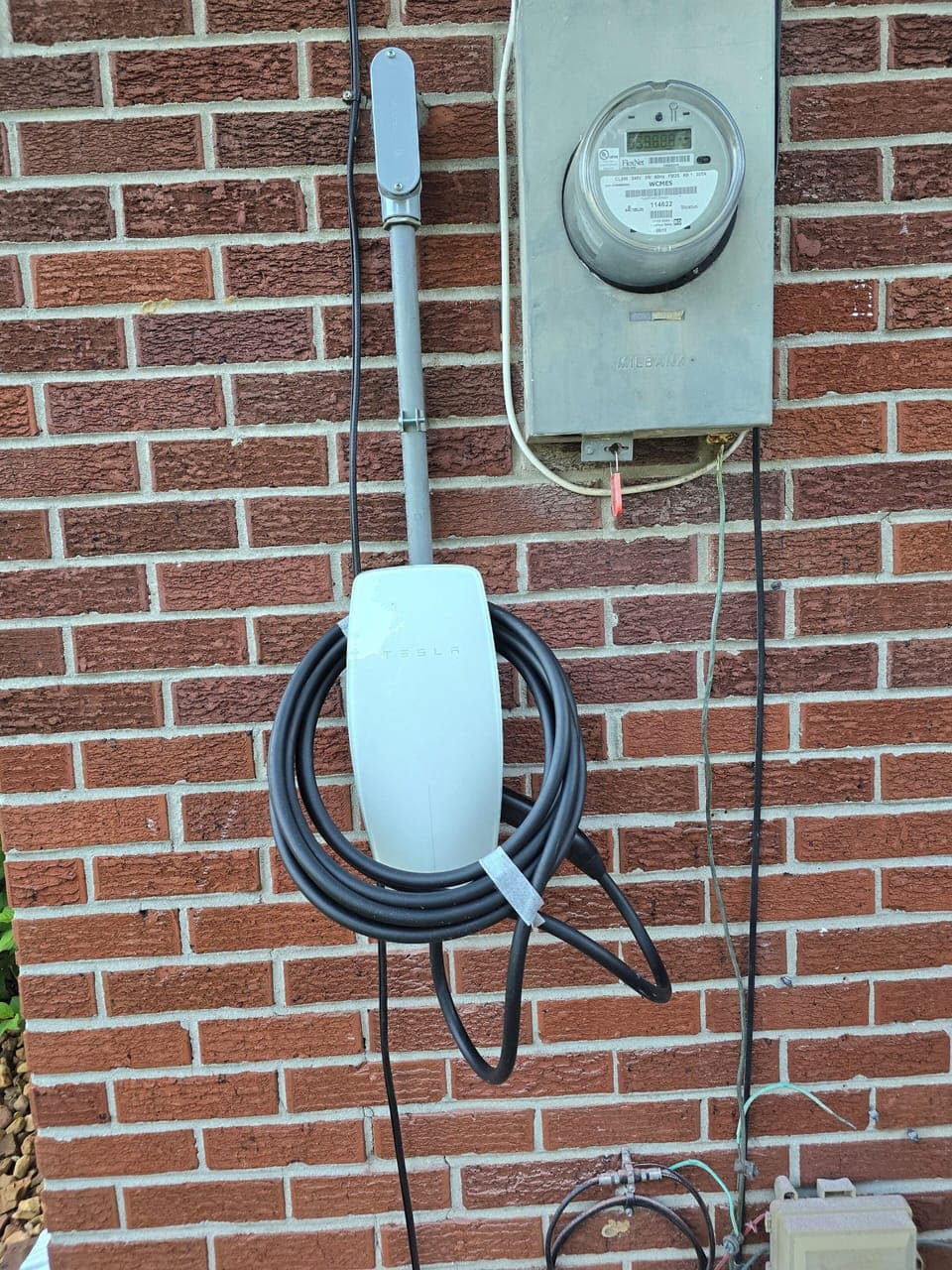 Tesla Universal Wall Connector for your charging needs