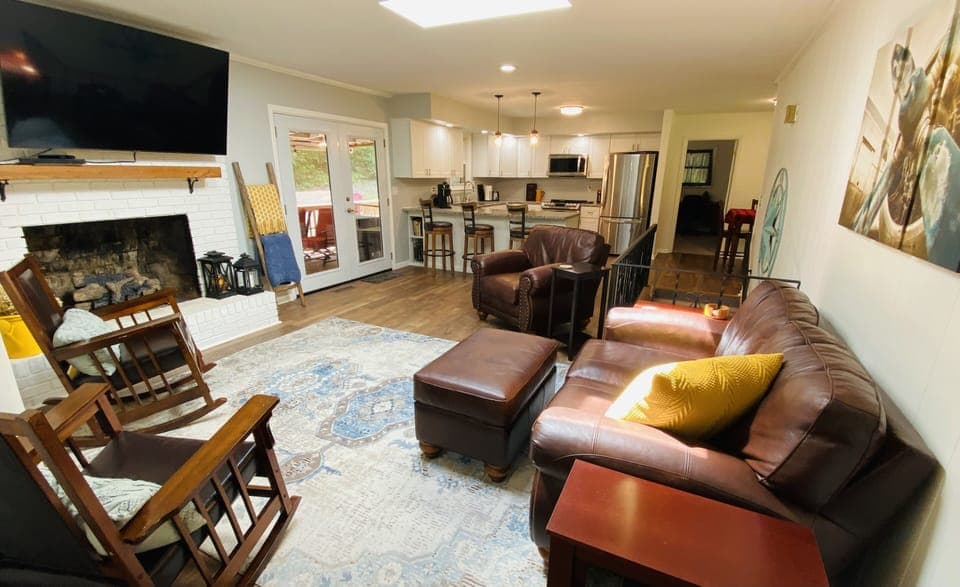 Family room off kitchen 