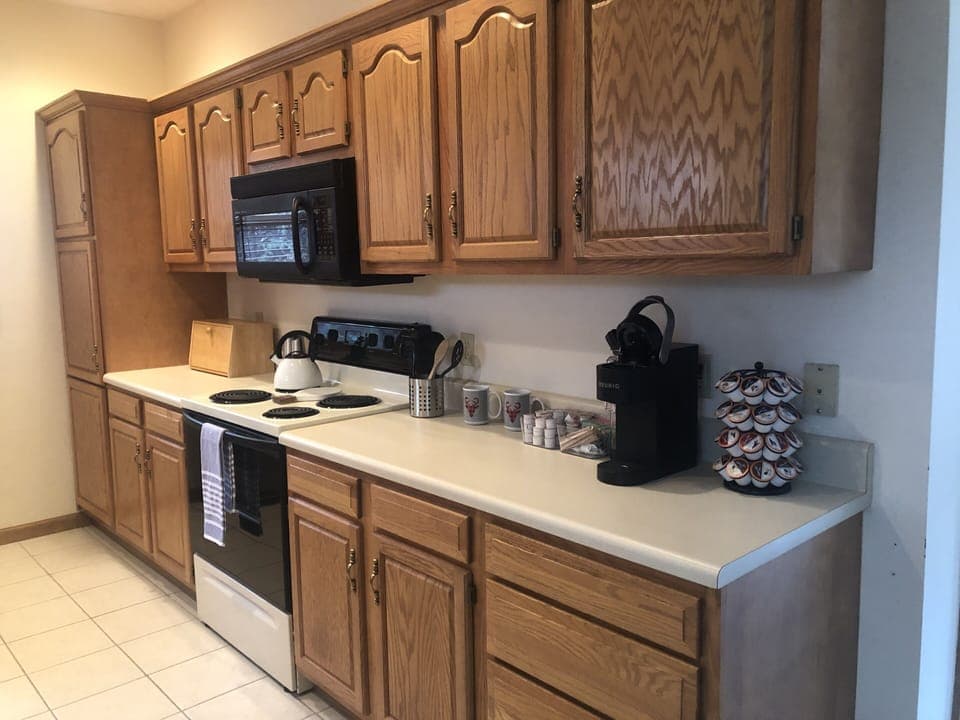 Kitchen with Keurig and more!