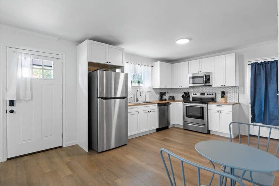 Clean kitchen