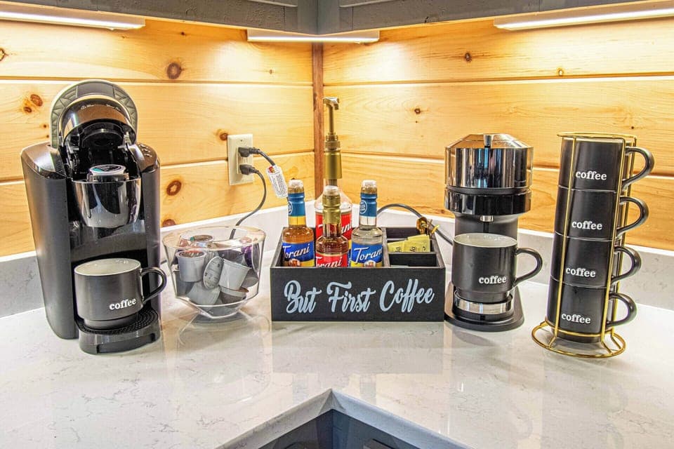 Start your day with fresh espresso in our stocked coffee bar! Equipped with a Nespresso espresso machine, a Keurig, and syrups, enjoy a perfect morning cup before heading out to explore