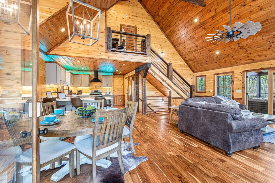 The main level entrance to the living room and bedroom, is wheelchair accessible, with flat entrance from the main door.
