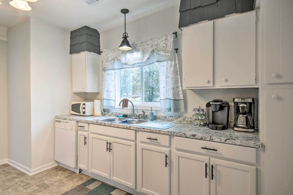 Kitchen | K-Cups Provided