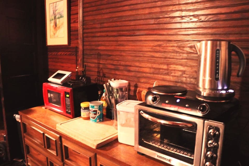 Kitchenette 
