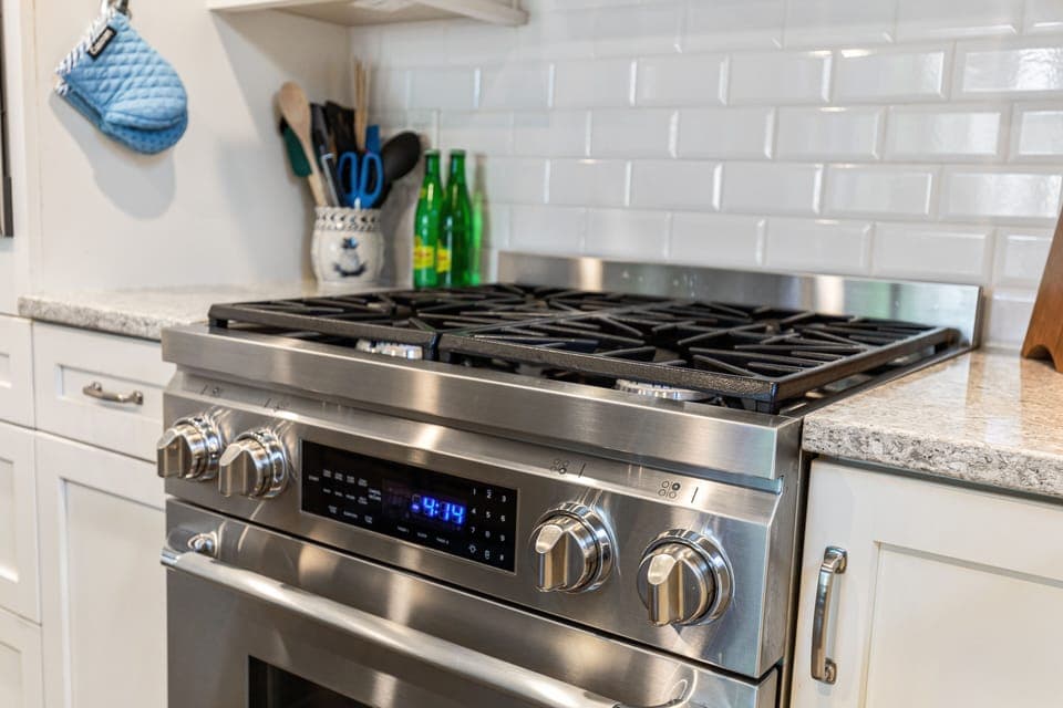 Dacor stainless appliances