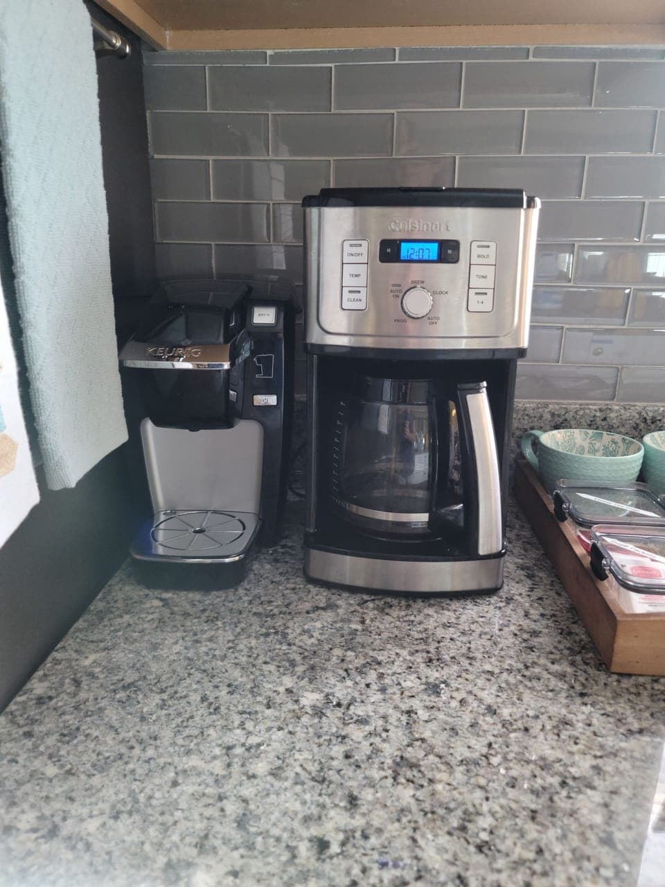 Keurig single cup & Cuisnart 14 cup drip