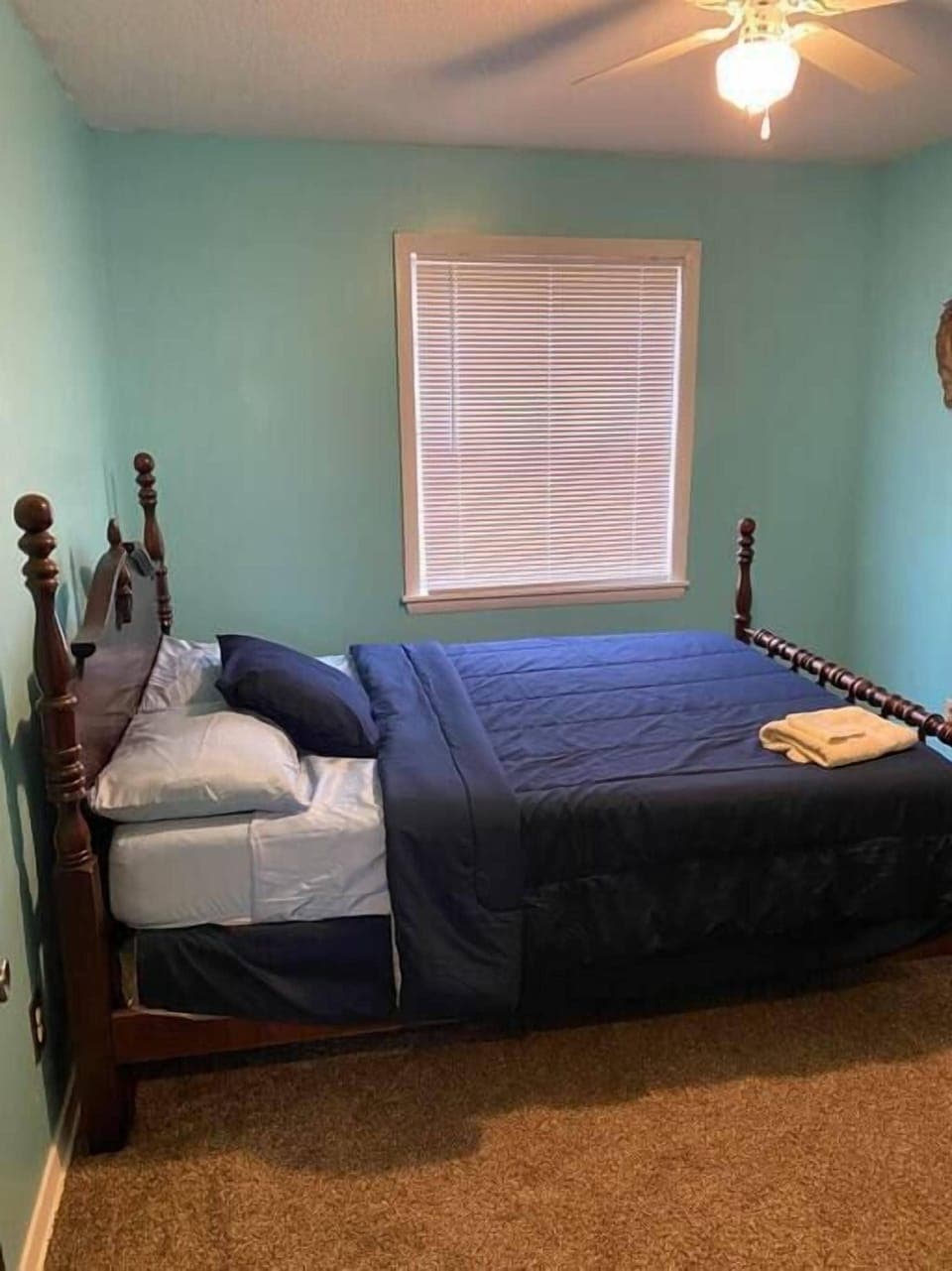 Queen Size Bed (2)