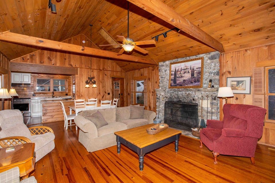Living and gathering room