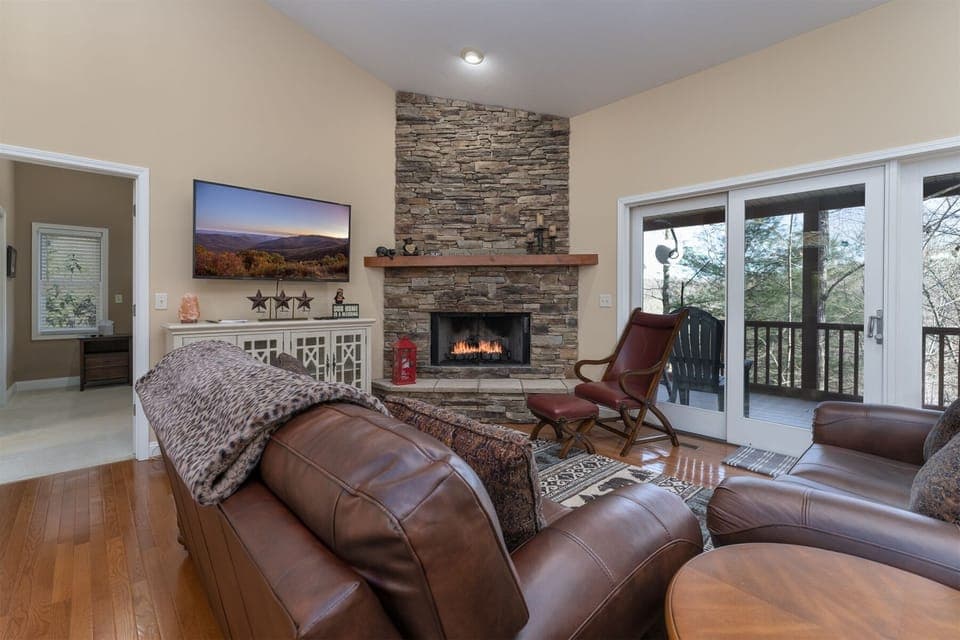 Living area with fireplace
