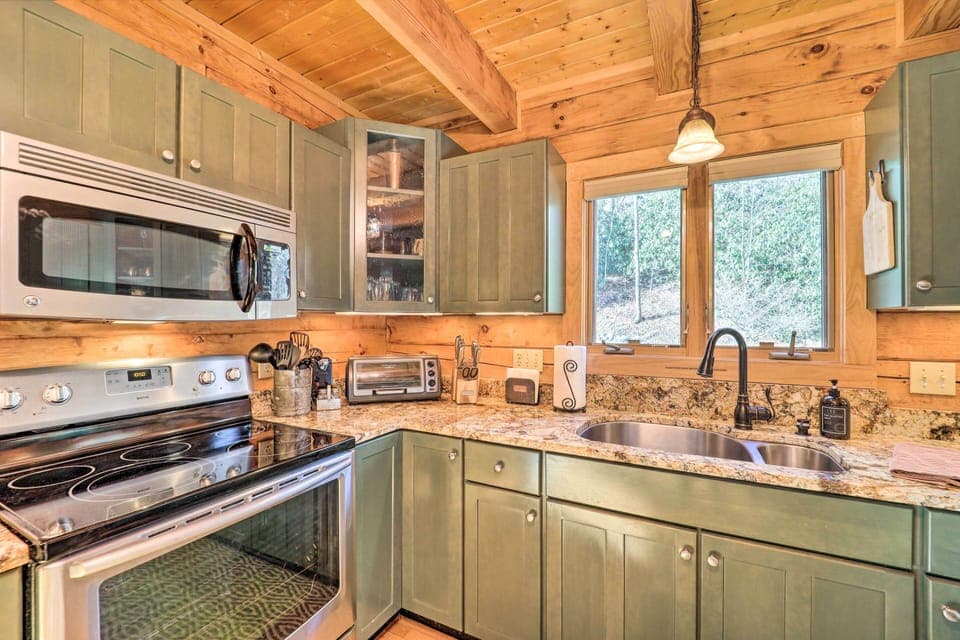 Kitchen | Crockpot | Toaster Oven | Keurig Coffee Maker Duo | Waffle Maker