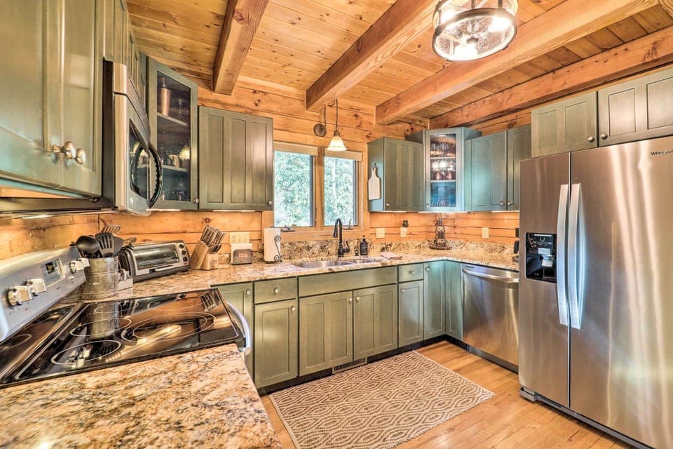 Kitchen | Fully Equipped | 1st Floor | Cooking Basics | Blender | Toaster