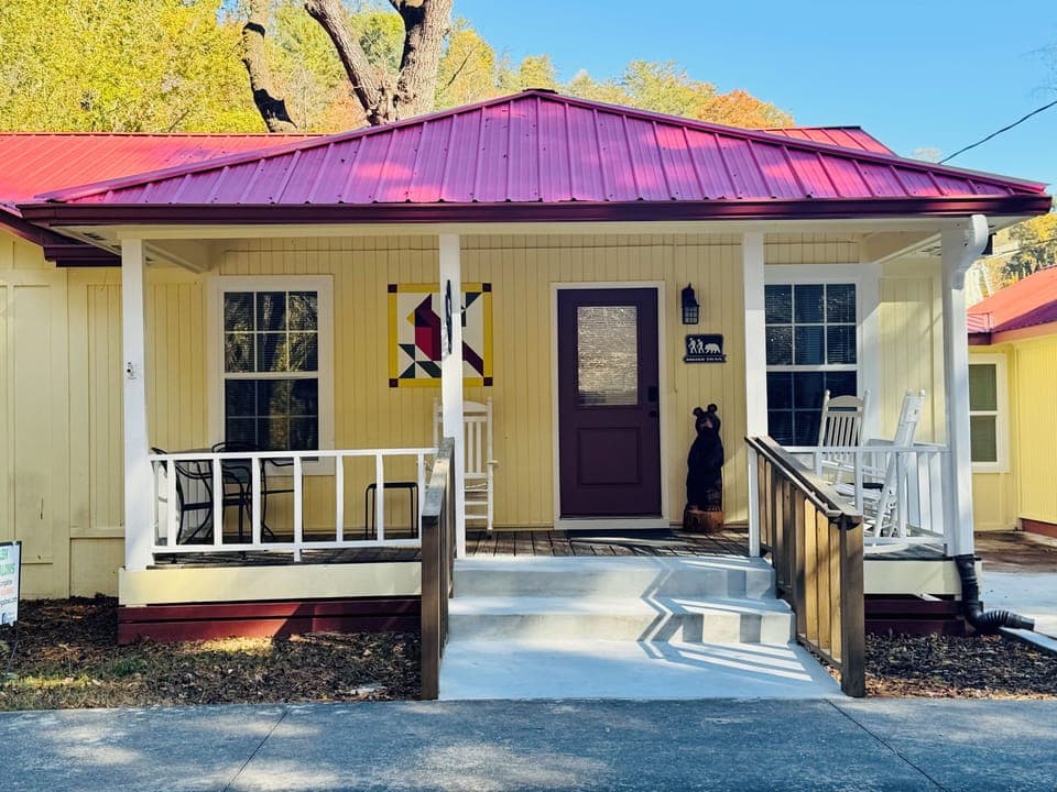 Georgia Bungalow 
