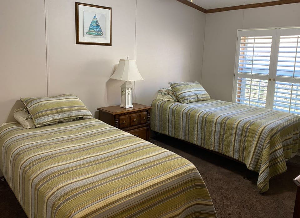 Bedroom three with 2 twin beds