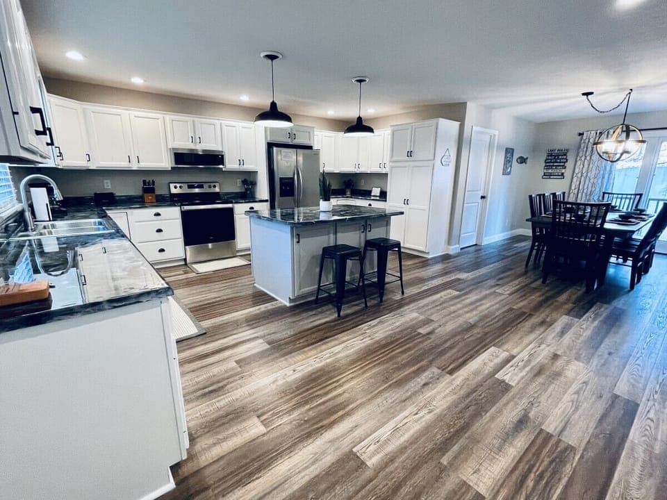 Large spacious kitchen
