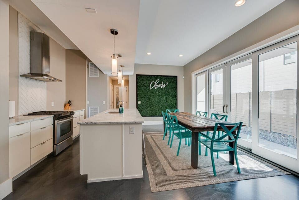 Private kitchen