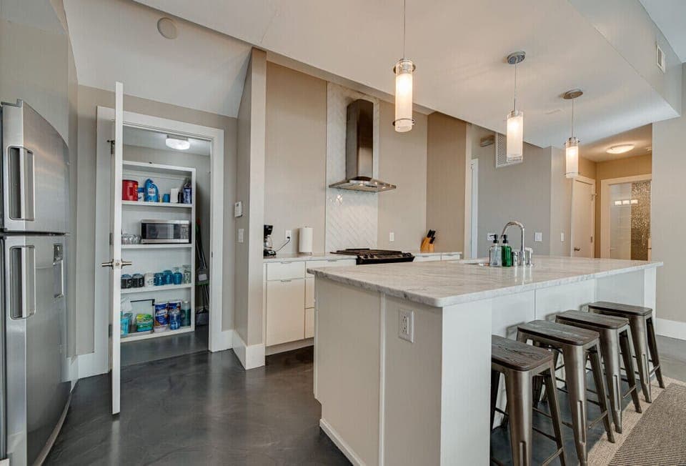Private kitchen