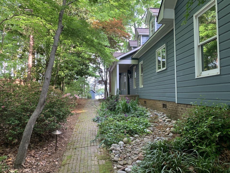 “Front of house”