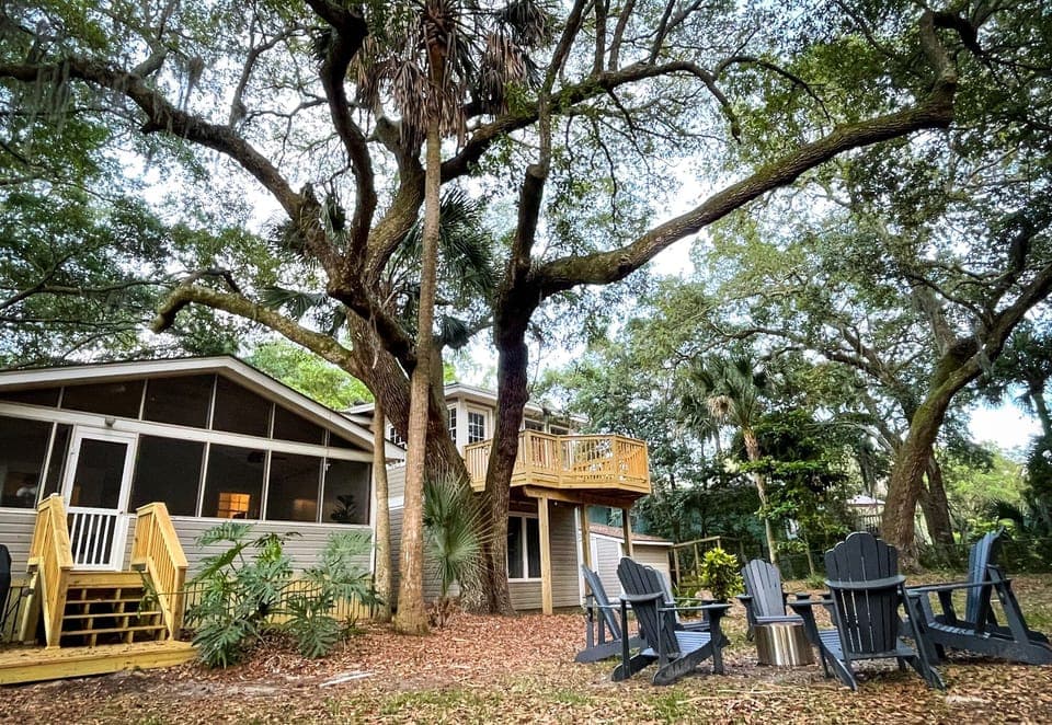 Beautiful backyard with plenty of trees and shade.  Perfect for any season