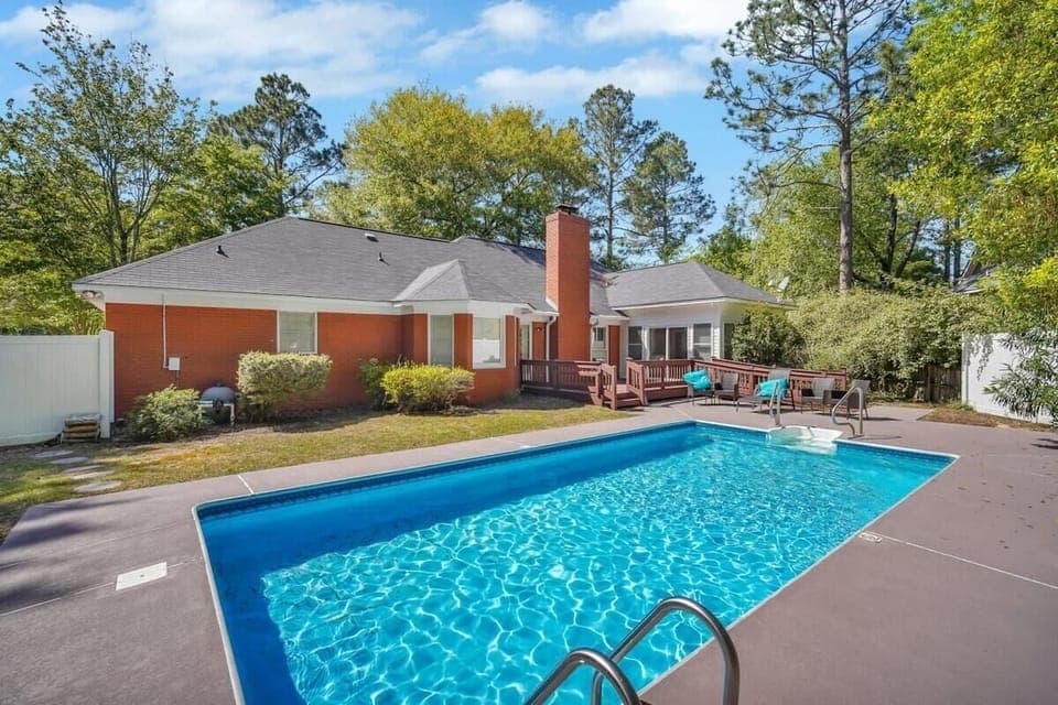 This is the beautiful pool!