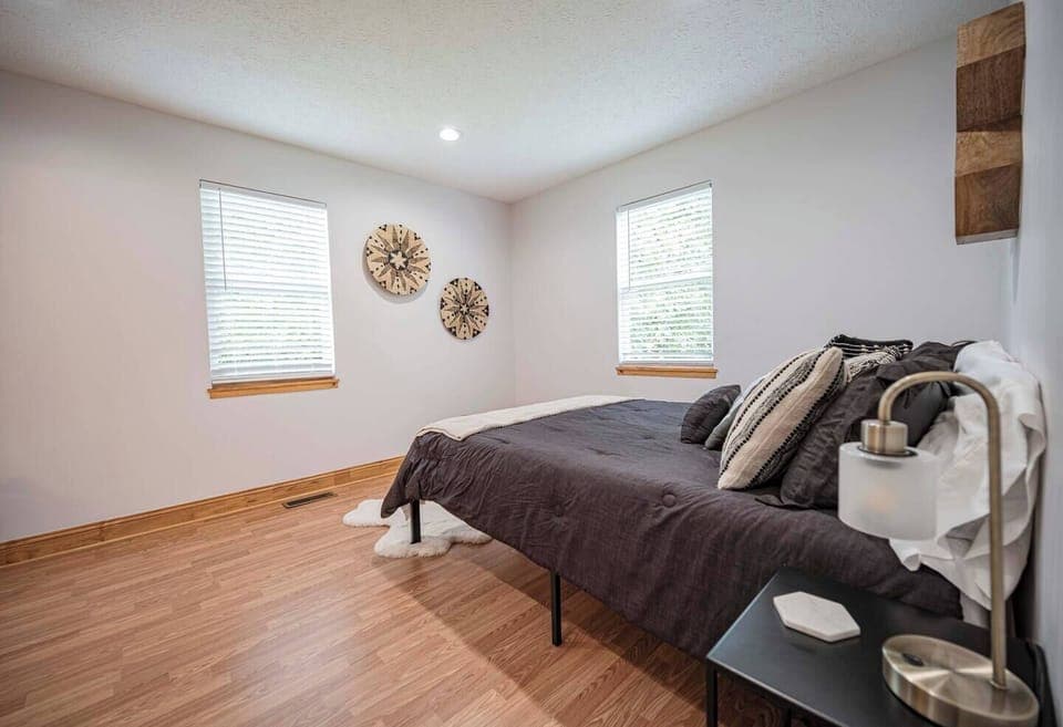 Upstairs bedroom
