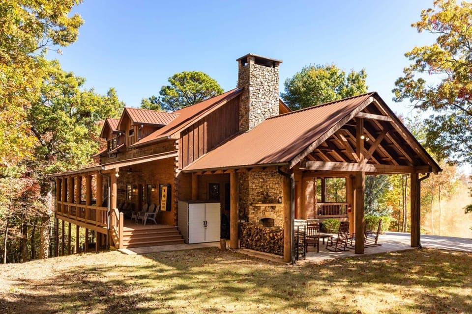 3 covered porches