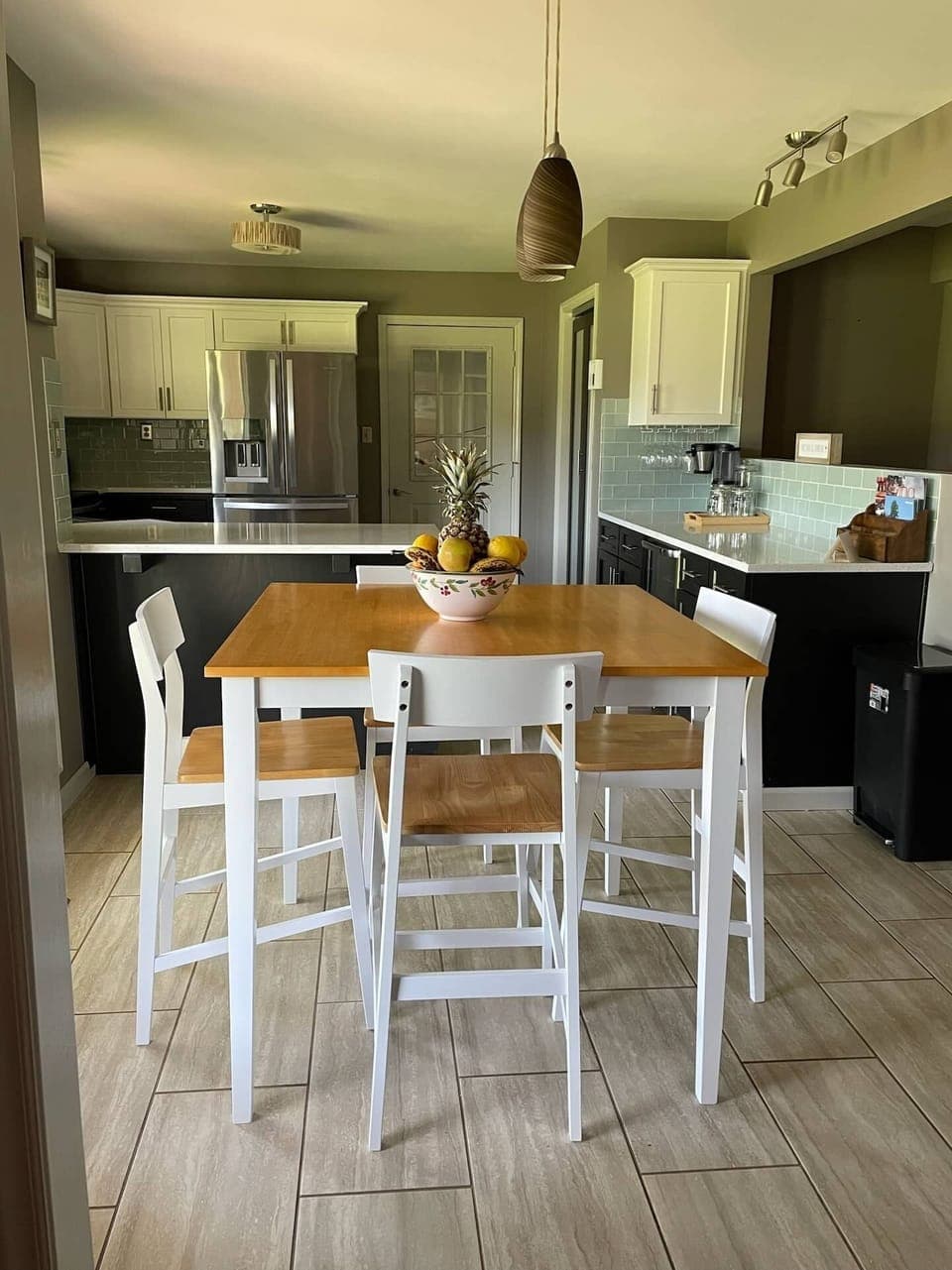 Kitchen table