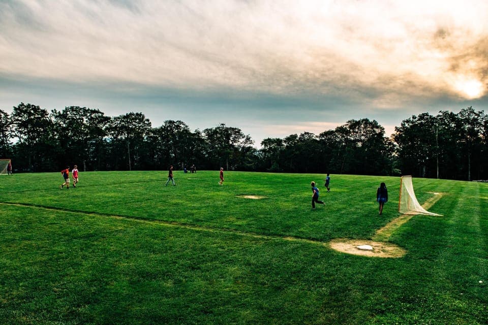 COMMUNITY AMENITIES