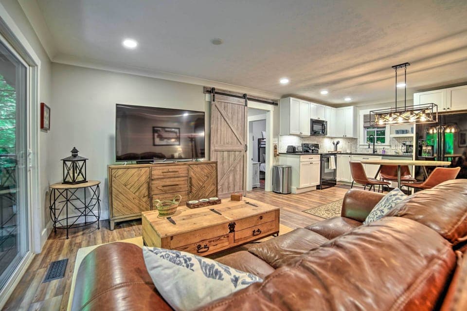 Living Room | Central Heat & A/C