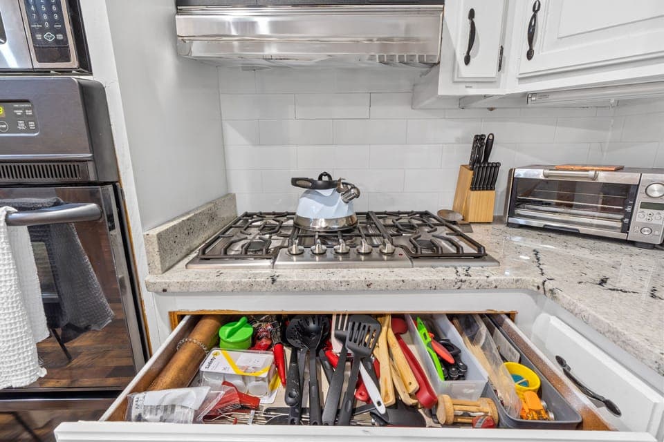  Well-Stocked Kitchen
