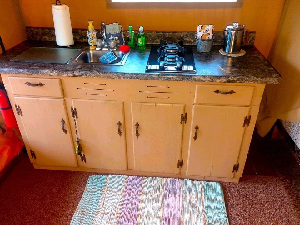 Kitchenette 