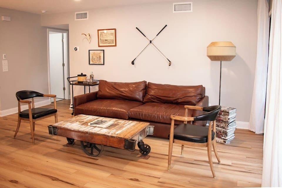 Comfortable furnishings with an eclectic twist.