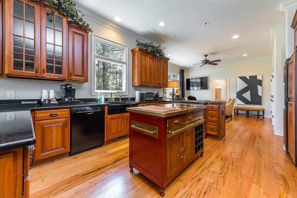 The Chef's Kitchen has everything you need to deliver a 5-star meal.