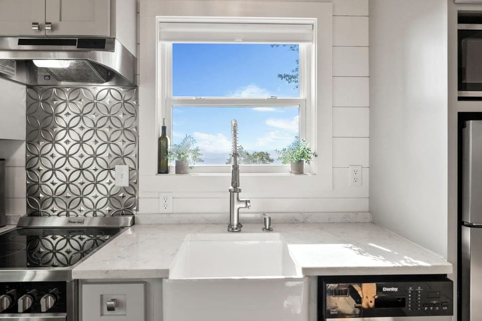 View form kitchen