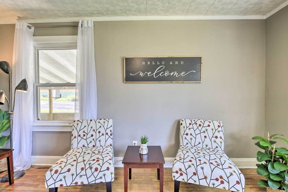 Bristol Vacation Rental | 2BR | 1BA | 915 Sq Ft | Stairs Required to Access