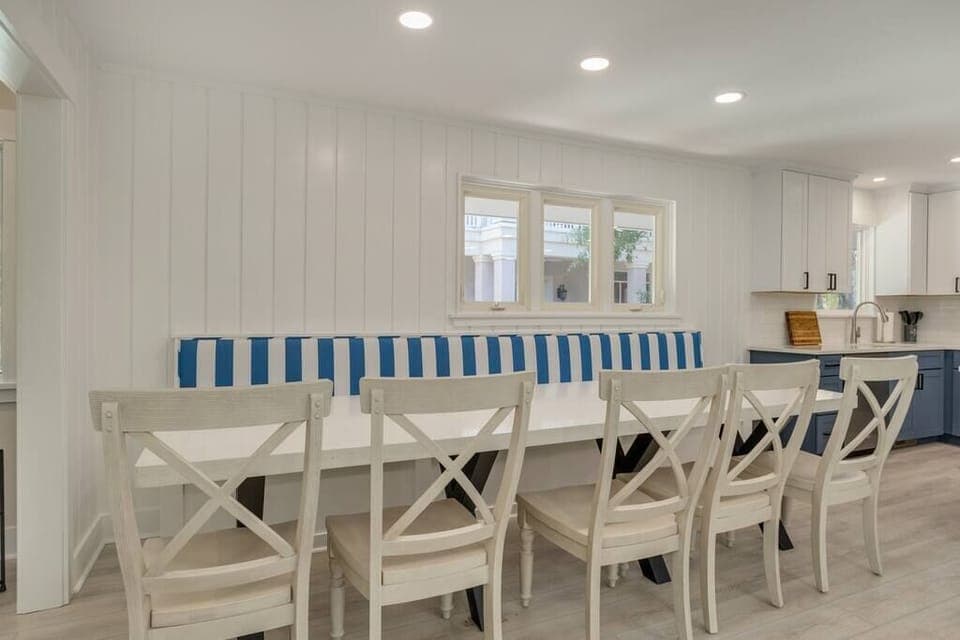 Kitchen table. 