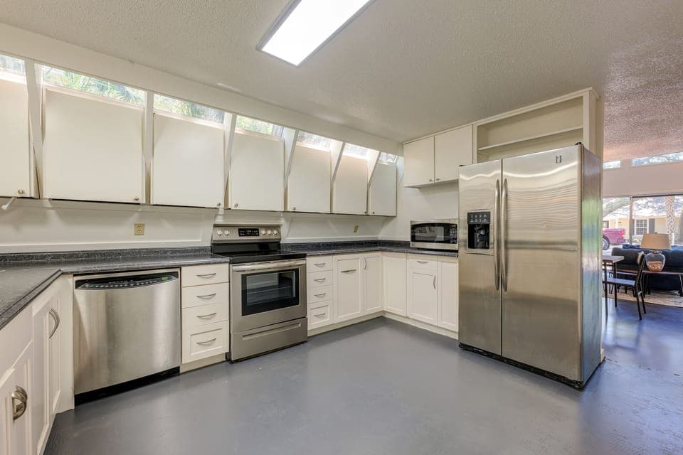 **Not shown, kitchen island in middle of kitchen