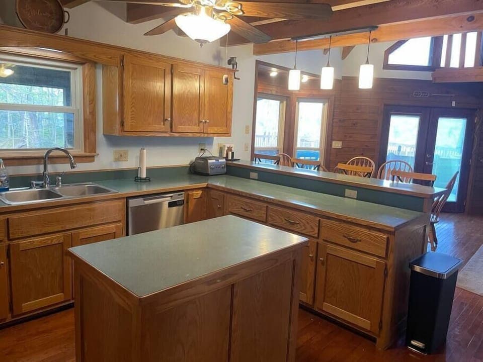 Kitchen (1)