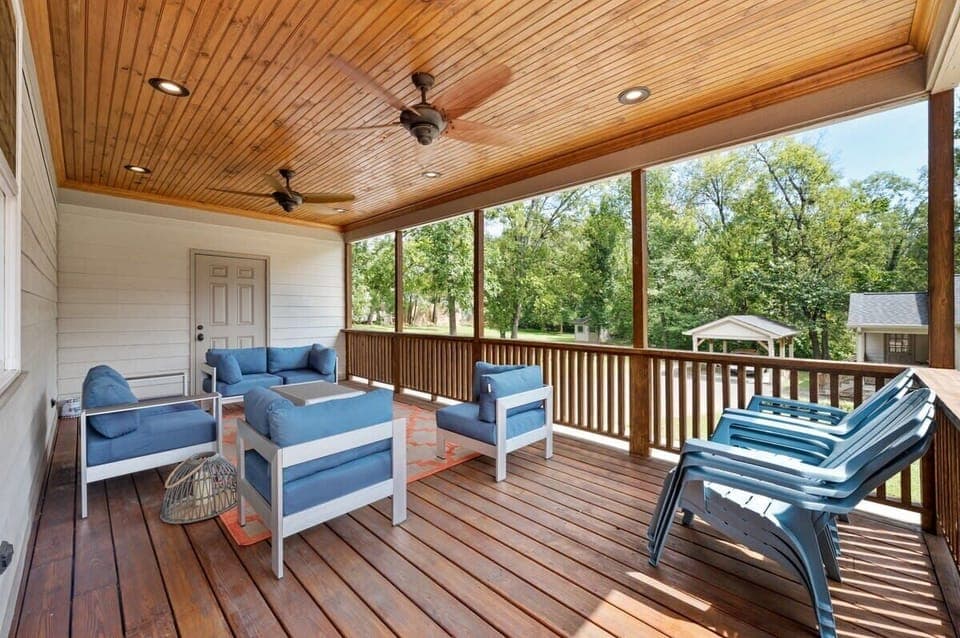 outdoor sp• Short-Term Rentals, Luxury vacation rentals & unique stays by Enjoy Unique Stays • Cabins, treehouses & waterfront homes for unforgettable getaways 
• Hot tub, scenic views & pet-friendly vacation rentals  ace
