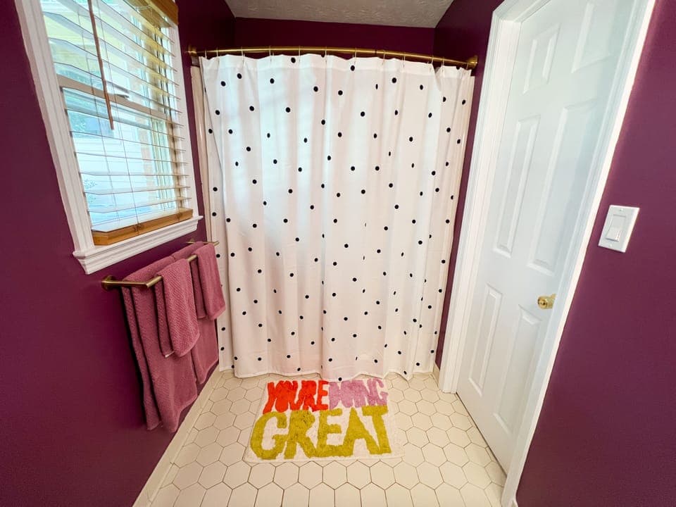 Low-entry Shower
