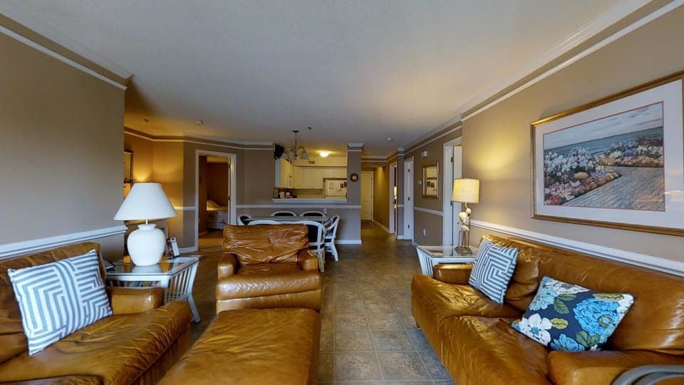 Kick back, cool down, and enjoy an easy night in with Wi-Fi, Smart TV, and cable.