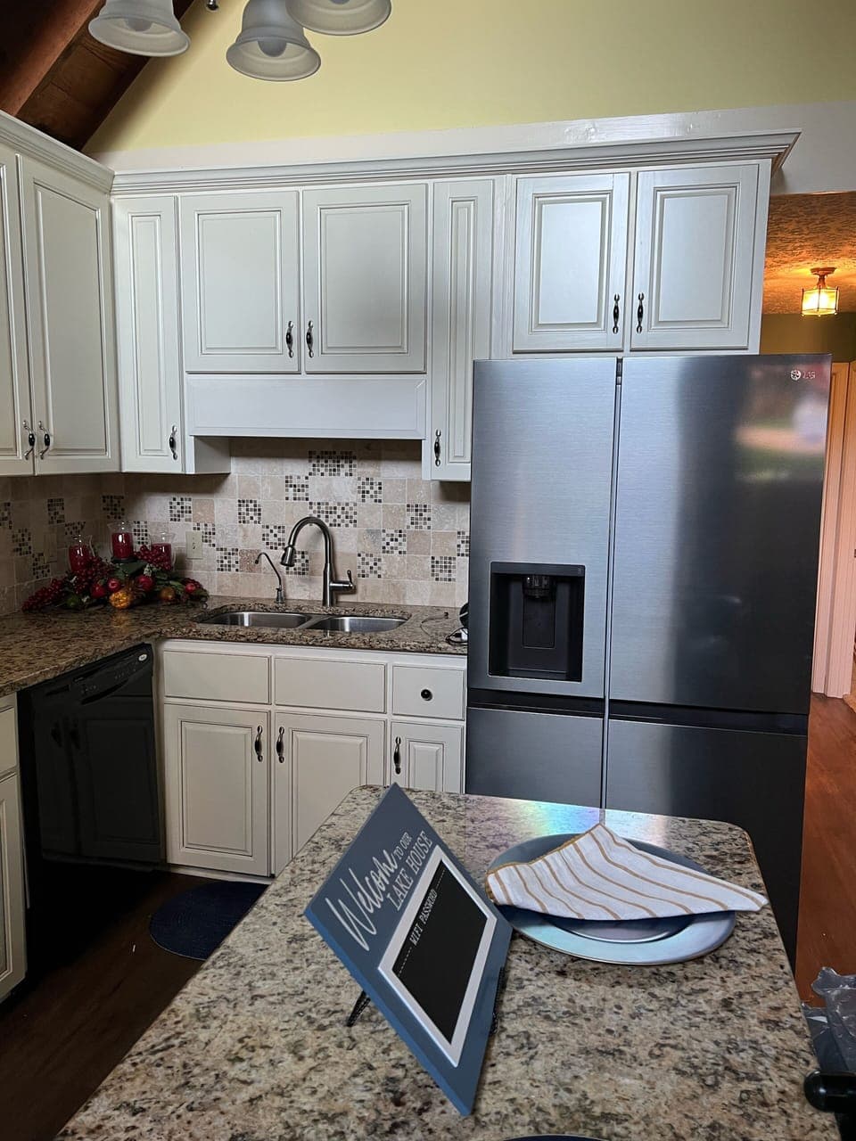 Kitchen with Island