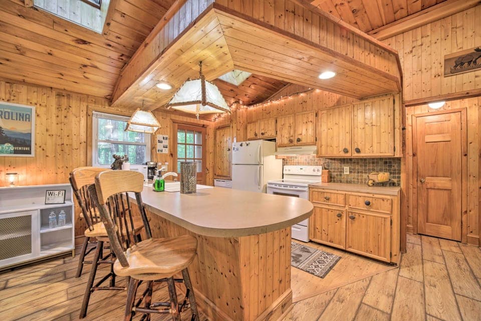 Kitchen | Main Level | Dishwasher | Coffee Maker
