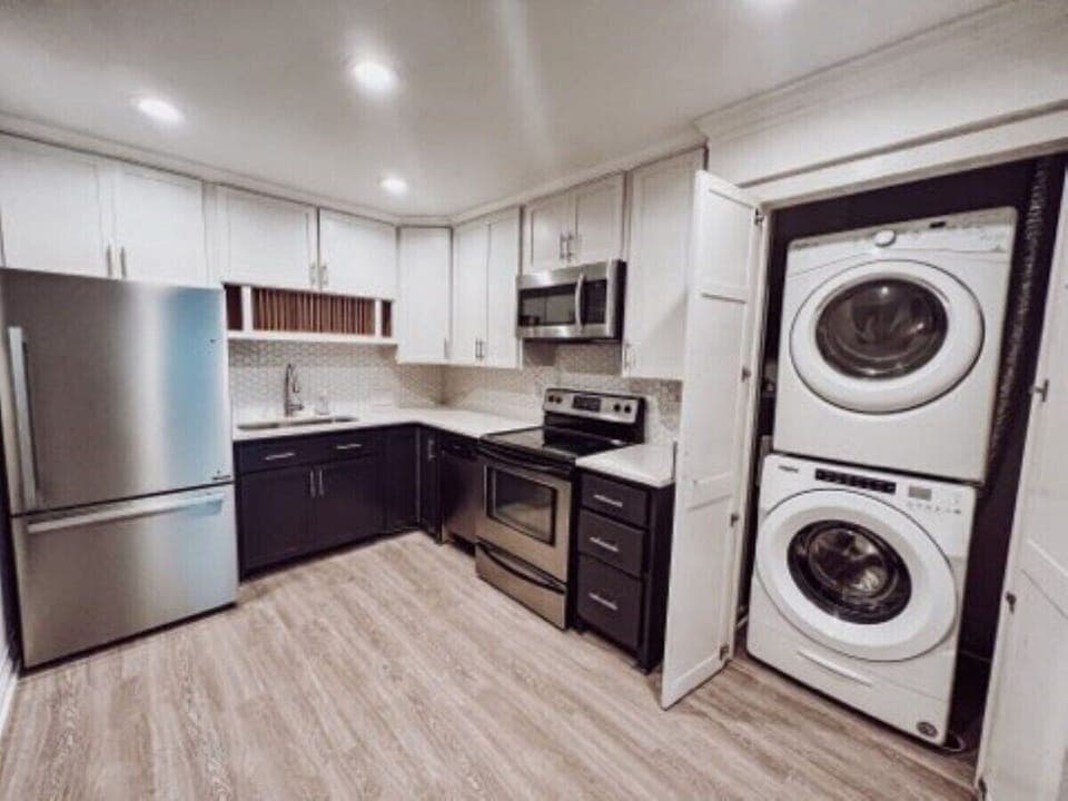 Want to go home with clean clothes?