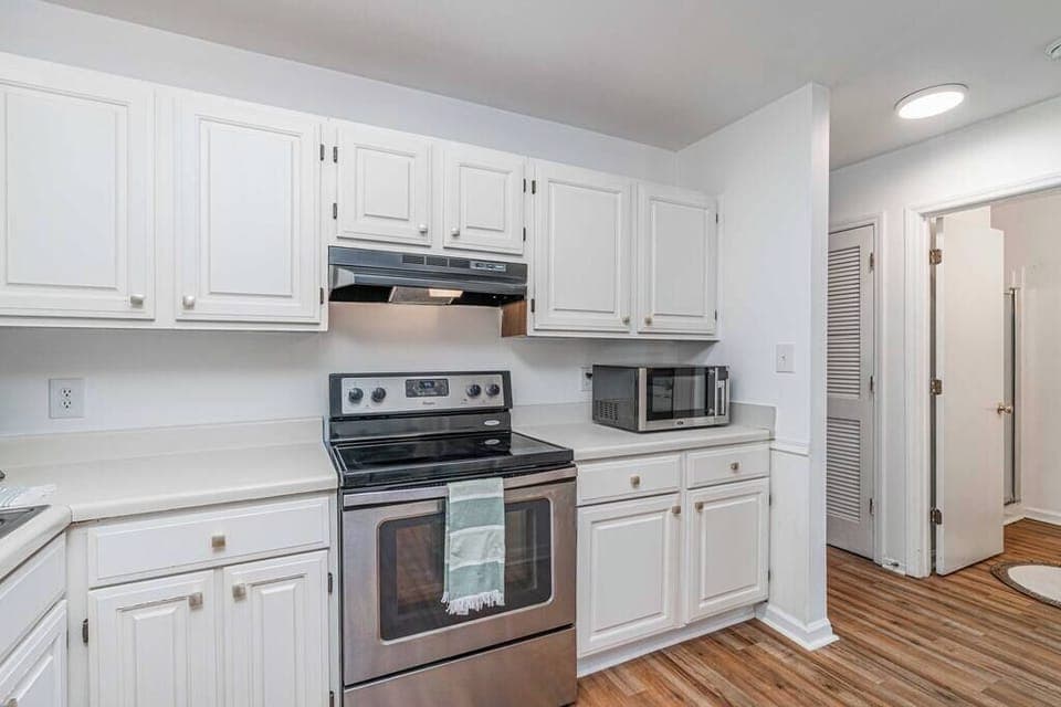 Kitchen (2)