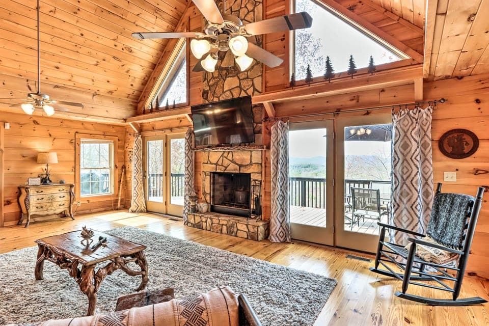 Warne Vacation Rental | 4BR | 4.5BA | 3,790 Sq Ft | Stairs Required for Access