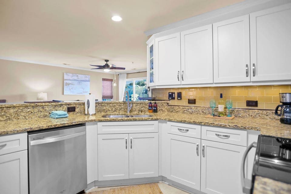 Fully stocked kitchen to prep all your group meals.