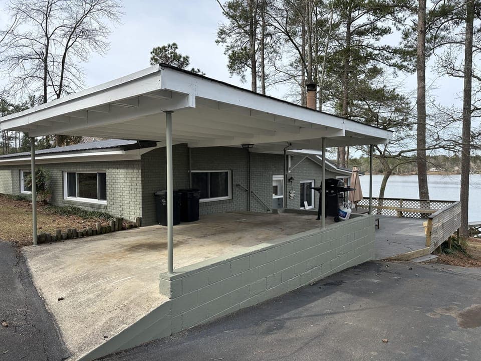 Carport