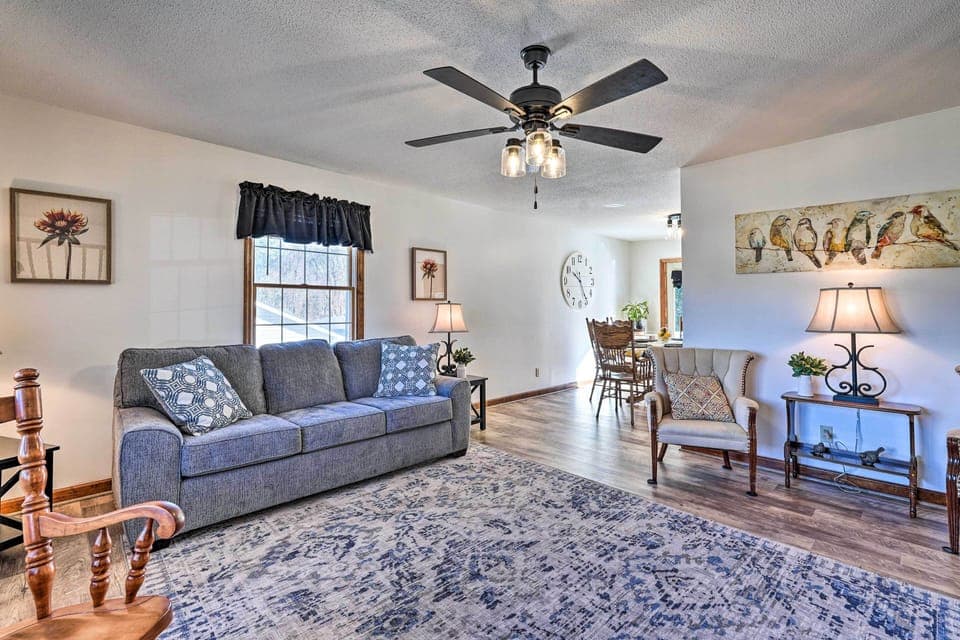 Elizabethton Vacation Rental | 4BR | 2.5BA | 1,500 Sq Ft | Stairs Required