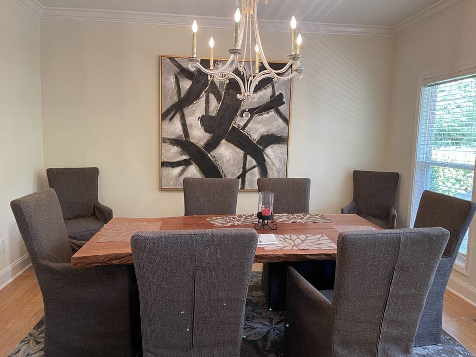 Formal Dining