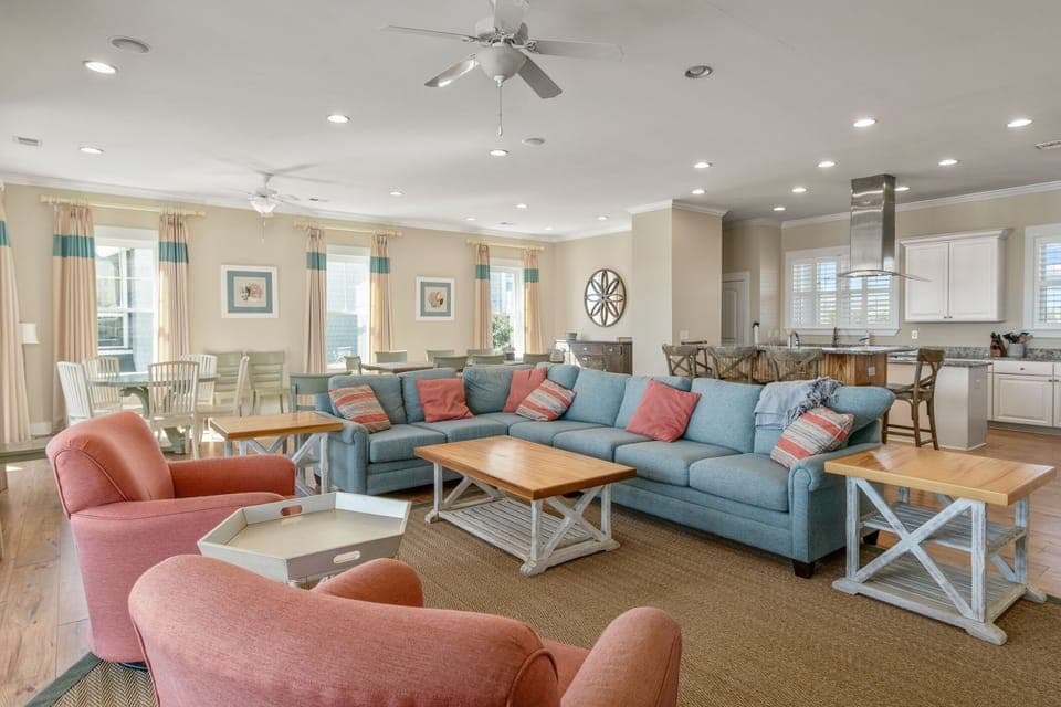 Living Area - Second Floor
